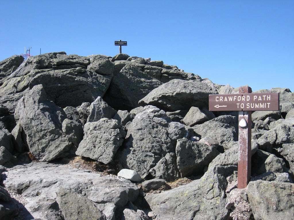 Mt Washington NH 2010 0520.jpg - Mt Washington NH. On May 23 2010 drove the road to the summit. Looked at the views, took some pictures, and drove back down.
